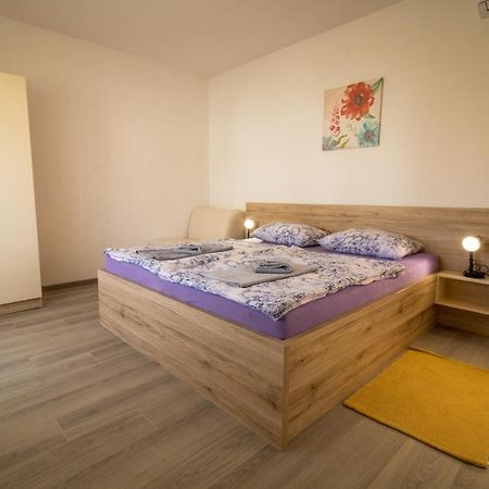 Apartmani Tonkica Supetarska Draga Dış mekan fotoğraf