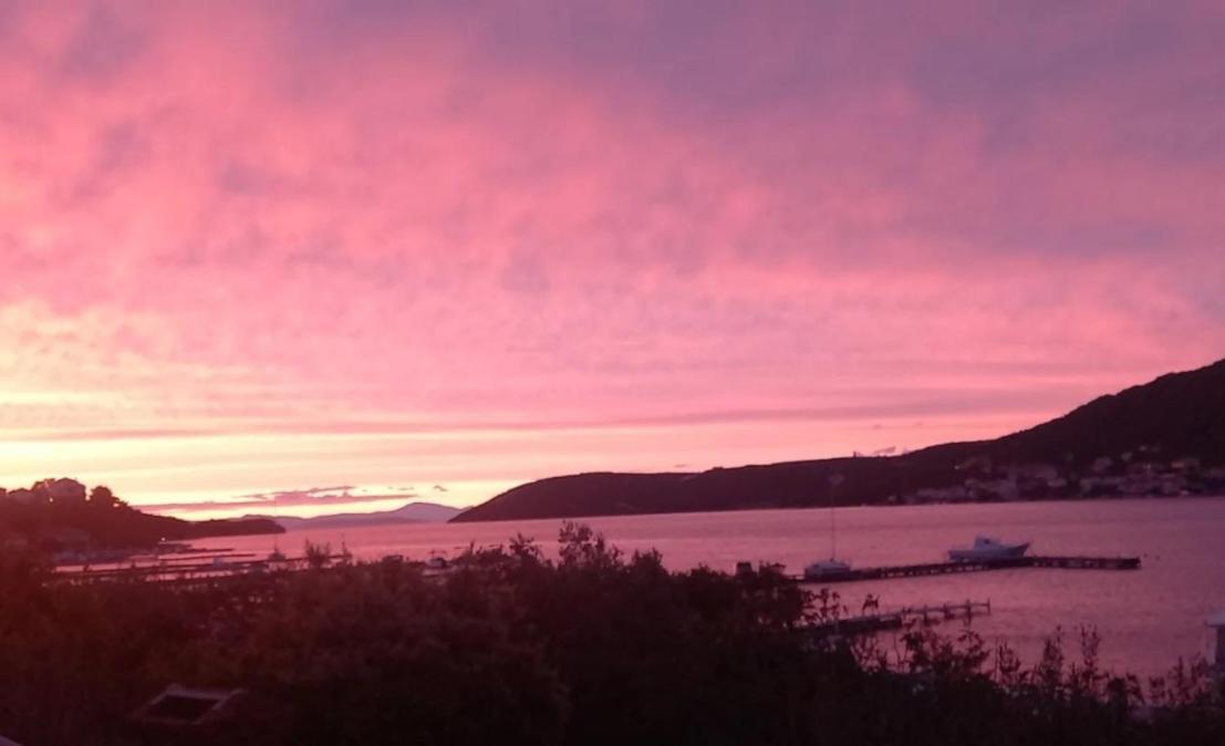 Apartmani Tonkica Supetarska Draga Dış mekan fotoğraf